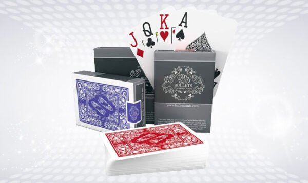 Deux jeux de cartes de poker de luxe